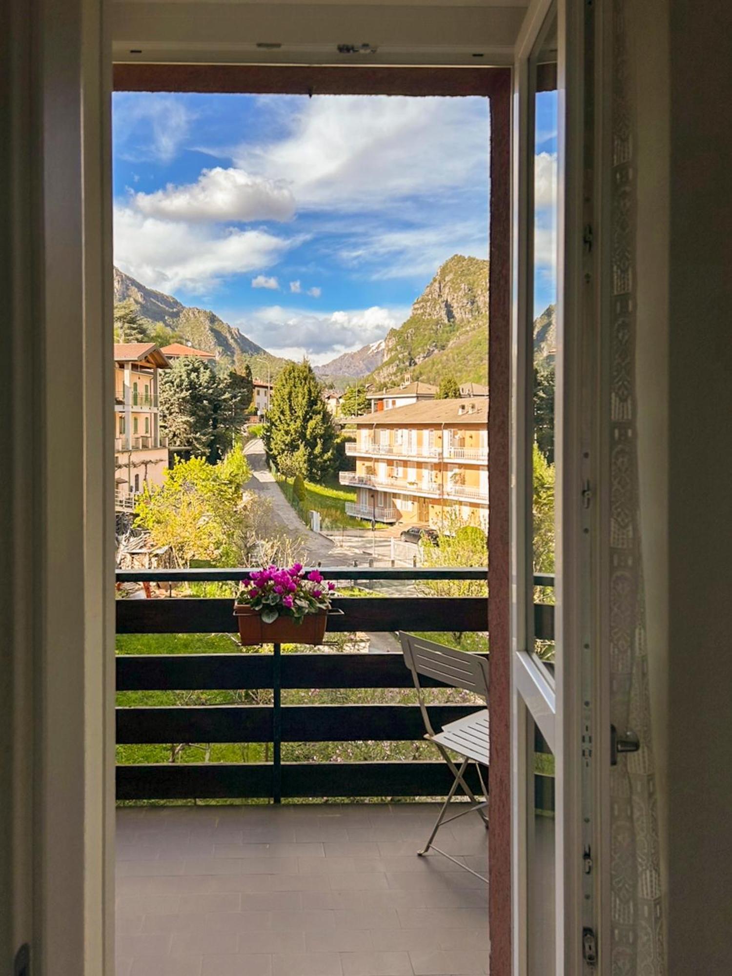 Il Bosco - vicino al lago, vicino alle montagne Ballabio Esterno foto